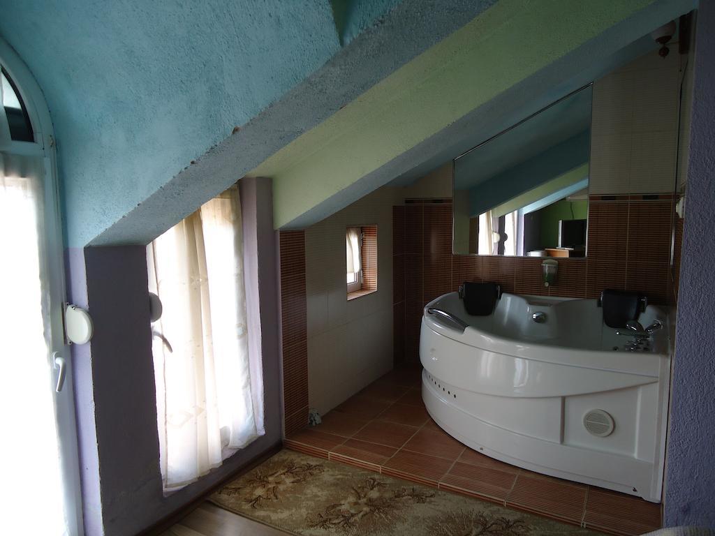 Dionis Hotel Petrich  Chambre photo