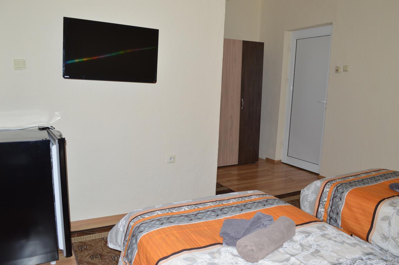 Dionis Hotel Petrich  Extérieur photo