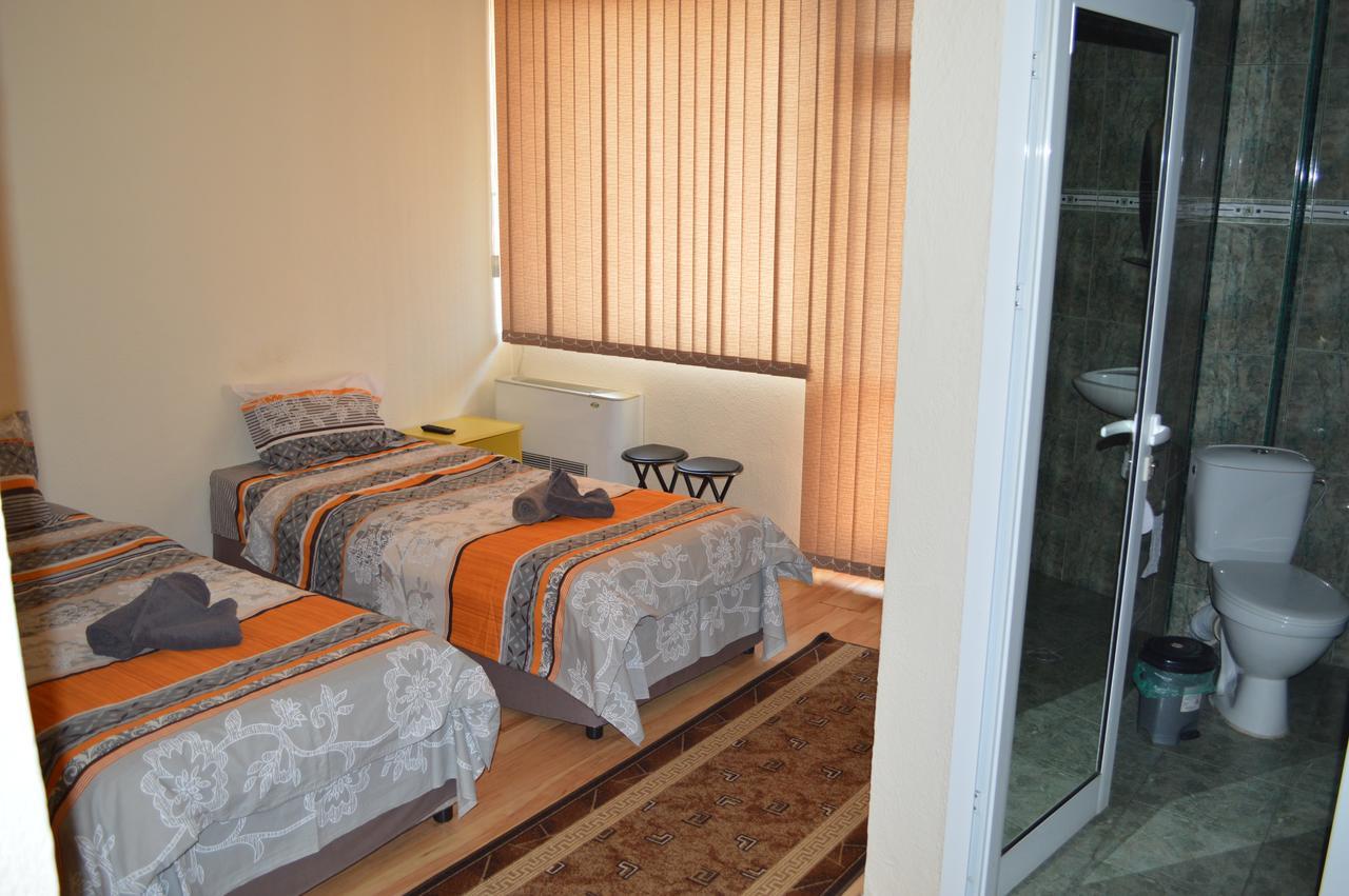 Dionis Hotel Petrich  Extérieur photo